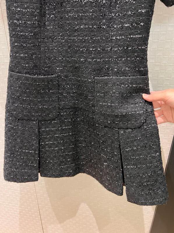 Чорне Плаття, Сукня з твіду фото 2