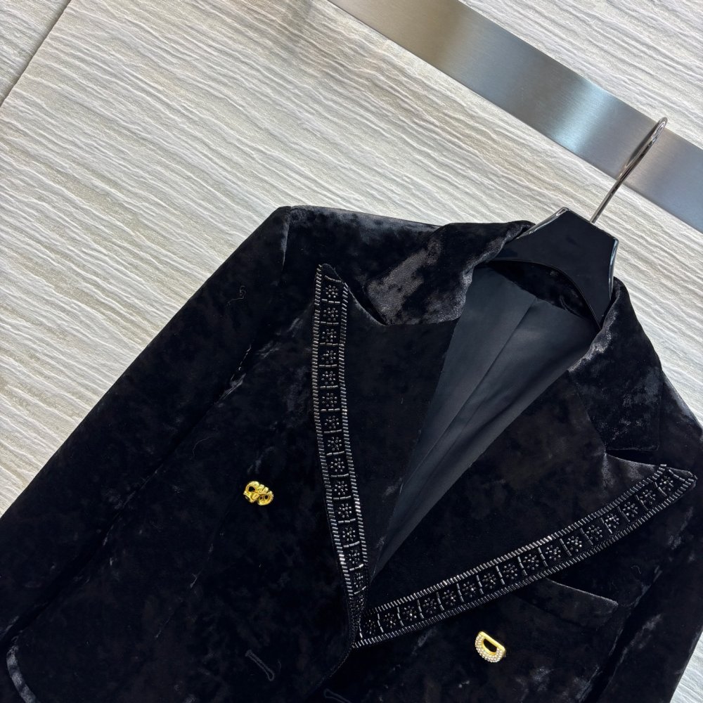 Черный бархатный пиджак женский фото 3