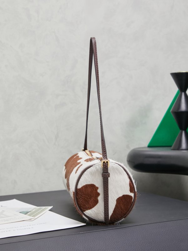 Цилиндрическая кожаная сумка 21 см фото 3