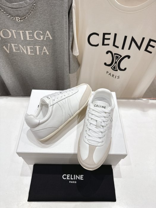 Кроссовки фото 4