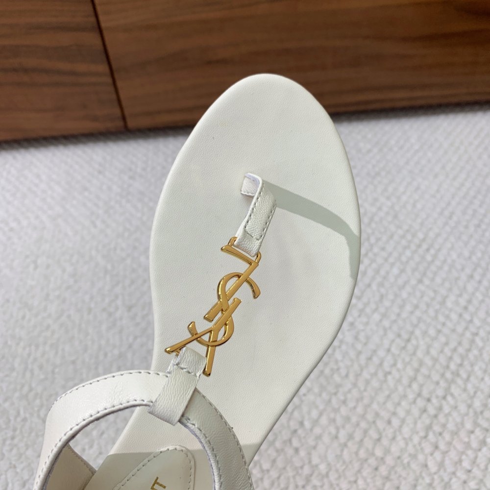 Сандалии женские фото 6