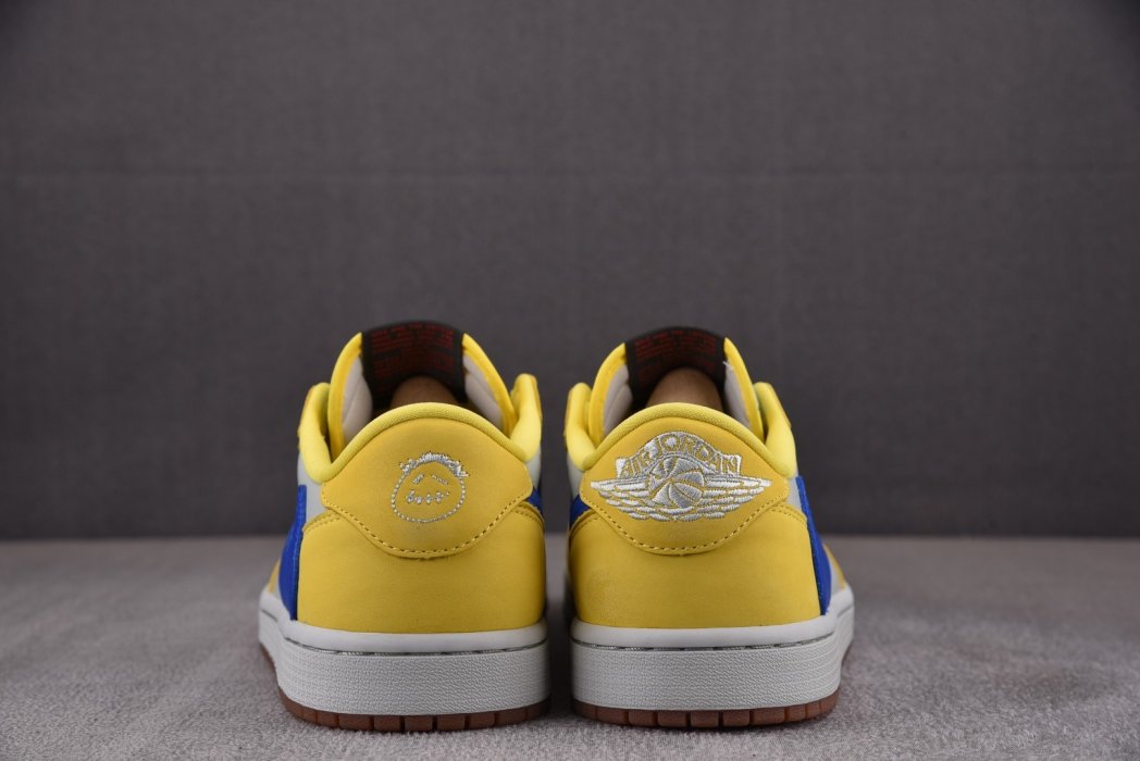 Кроссовки WMNS Travis Scott x Air Jordan AJ 1 Low Canary фото 5