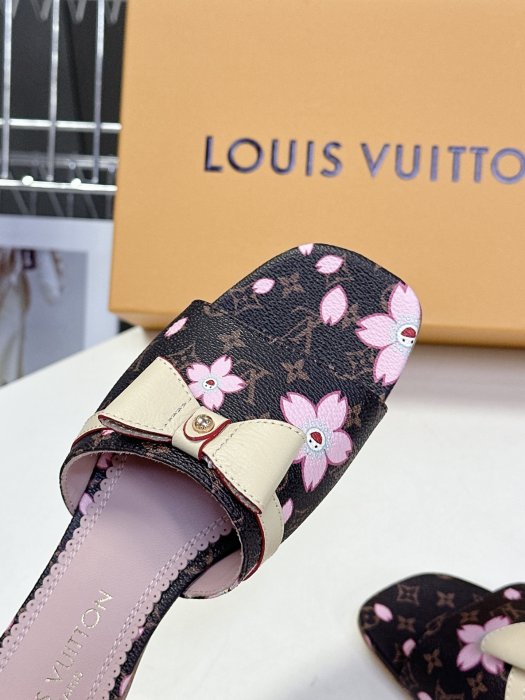 Шлепанцы фото 7