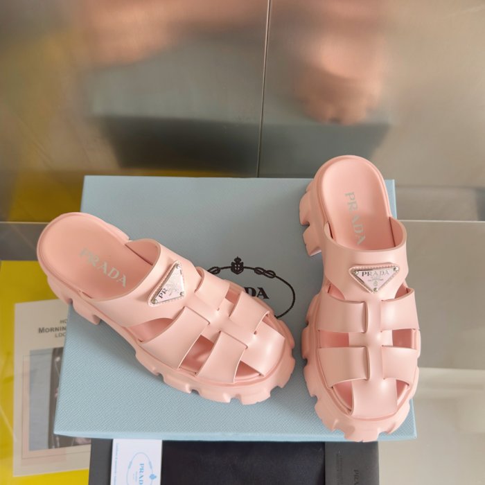 Босоножки фото 2