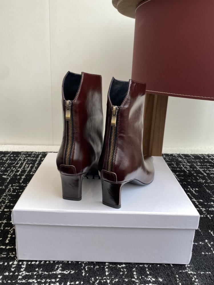 Boots women's фото 8