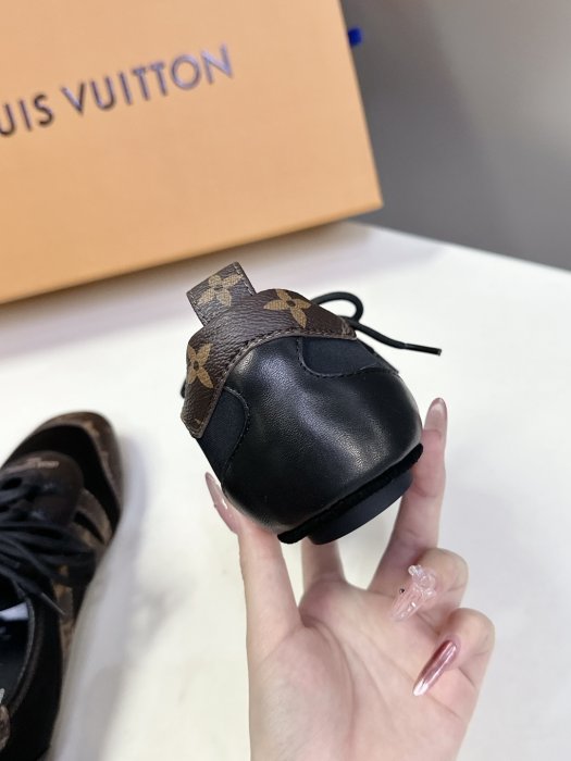 Кеди жіночі LV Sneakerina фото 8