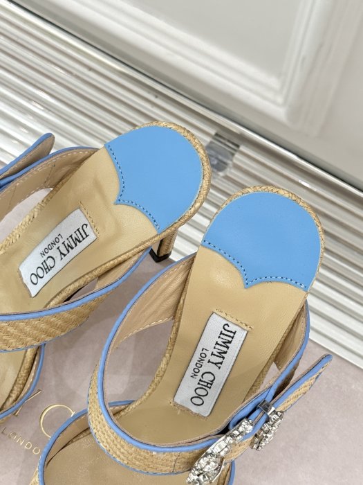 Босоножки фото 8