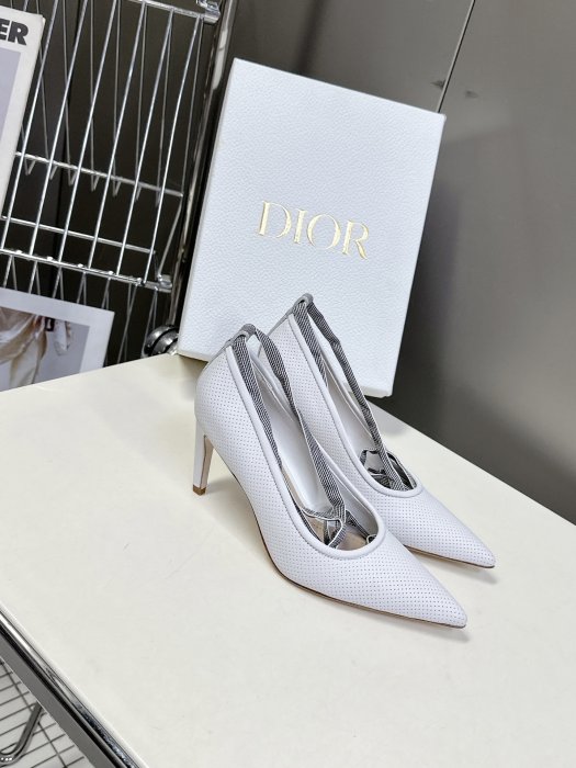 Туфлі жіночі фото 2