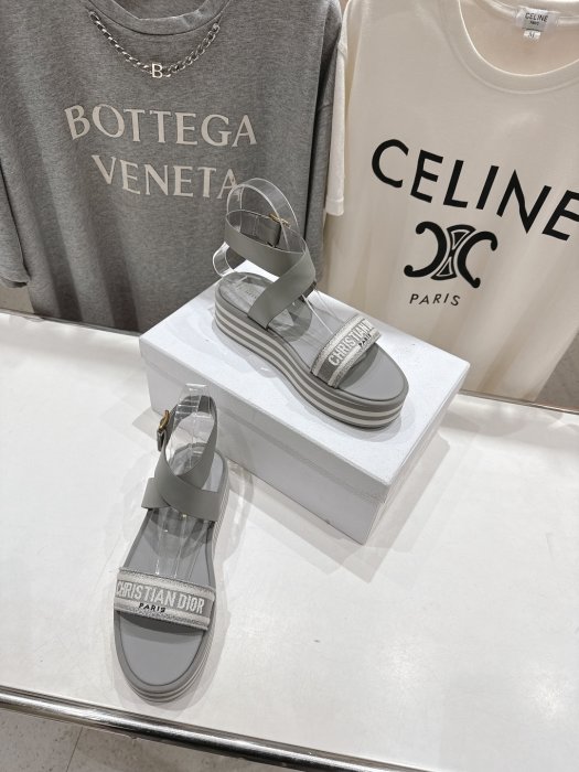 Sandals women's фото 5