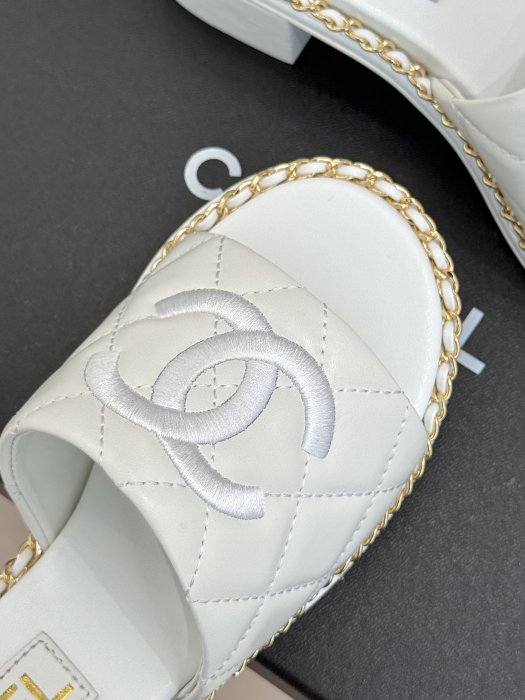 Босоножки фото 7