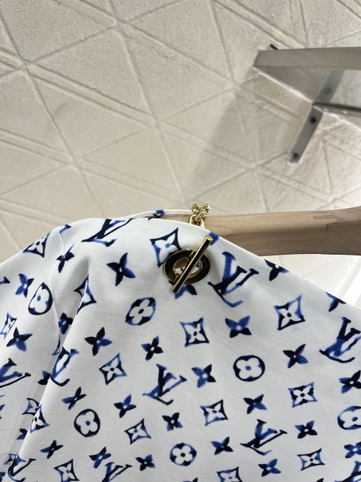 Футболка женская фото 6