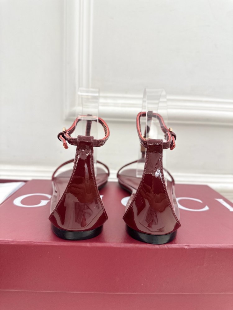 Босоножки фото 7