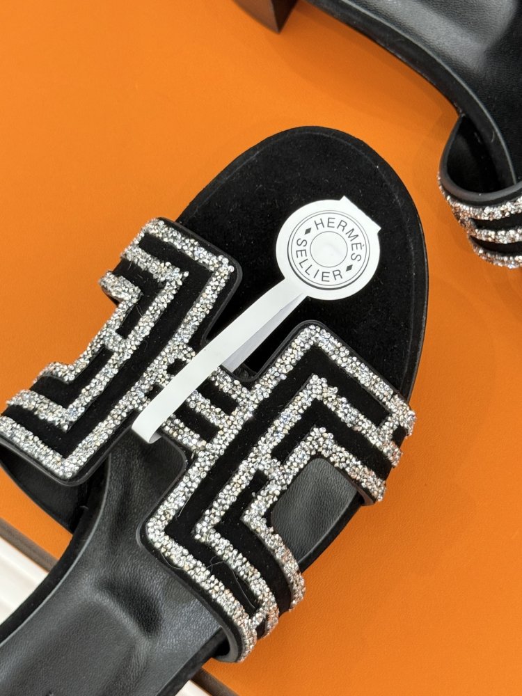 Босоножки фото 7