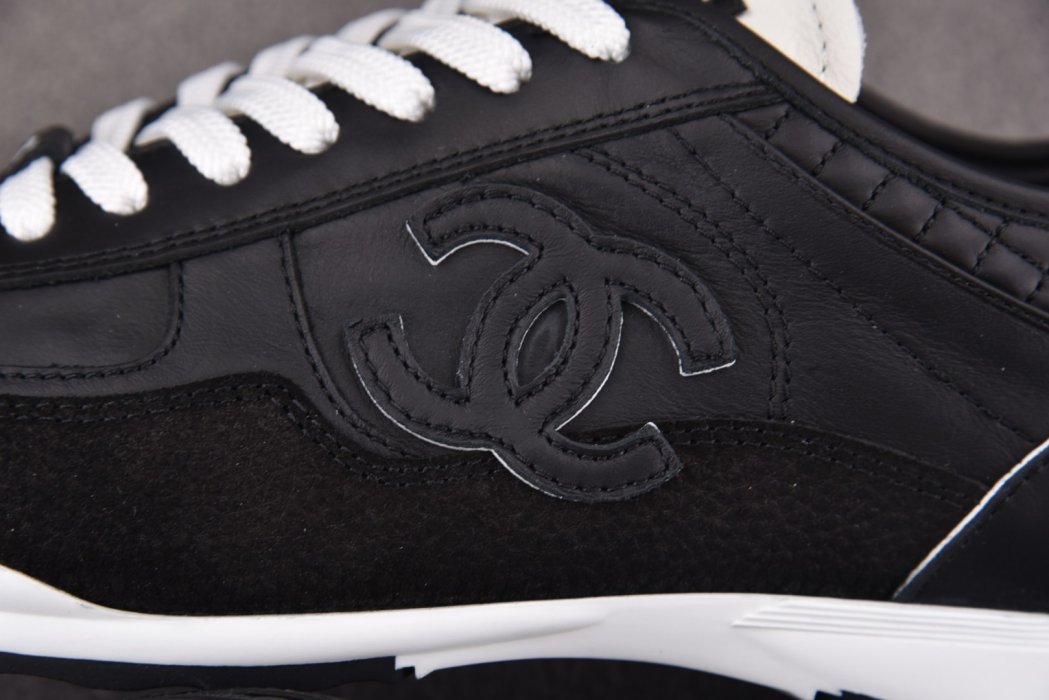 Sneakers CHANEL 25 фото 12