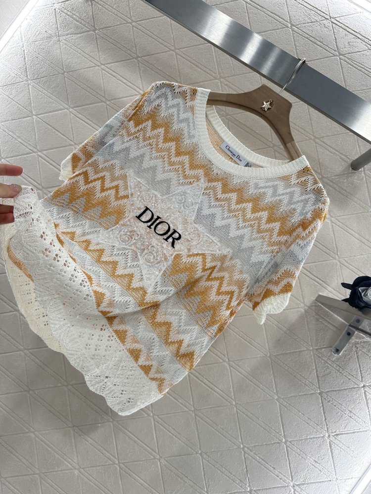 Футболка женская фото 6