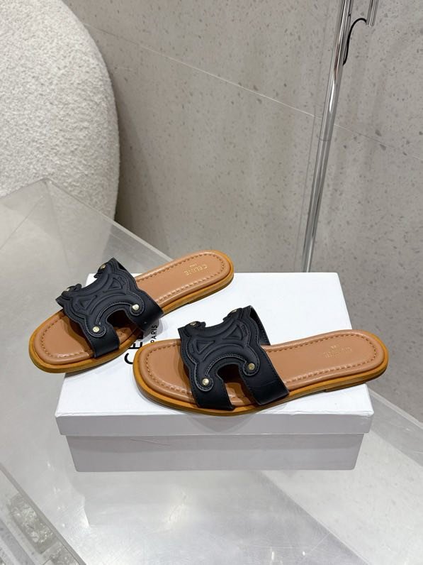 Шлепанцы женские фото 2