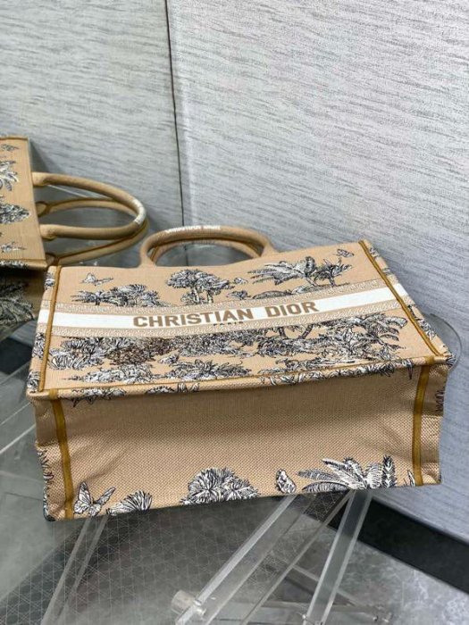 Сумка Book Tote 42 см фото 9