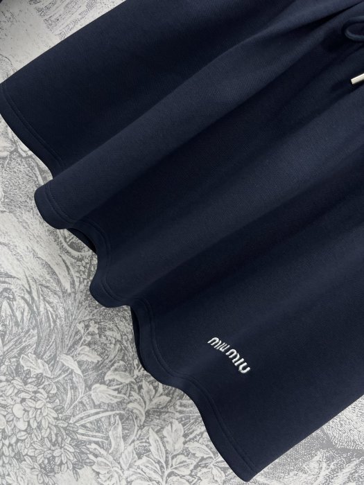 Костюм женский фото 6