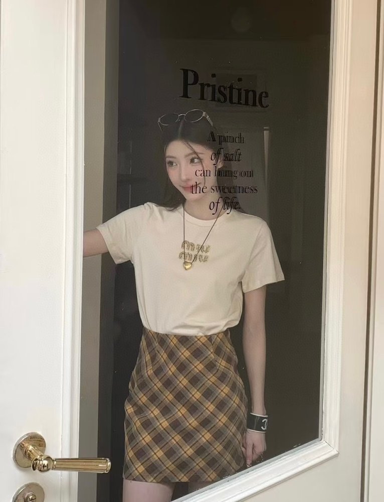 Футболка жіноча фото 7