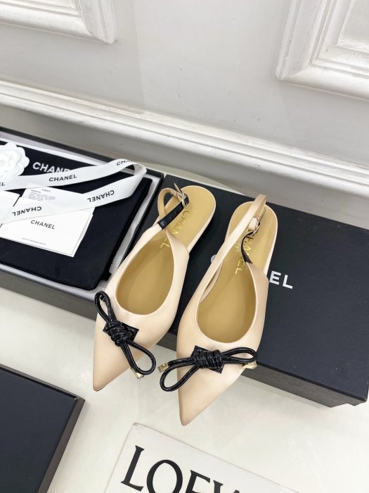 Босоножки фото 5