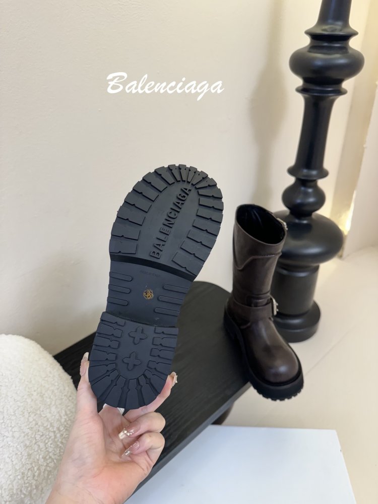 Чоботи жіночі фото 9