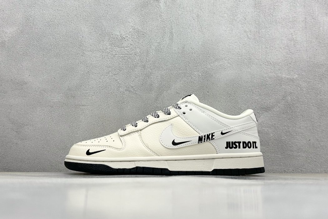 Кроссовки Nike SB Dunk Low