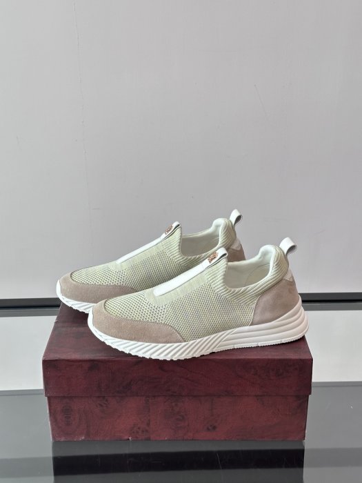 Кроссовки фото 3