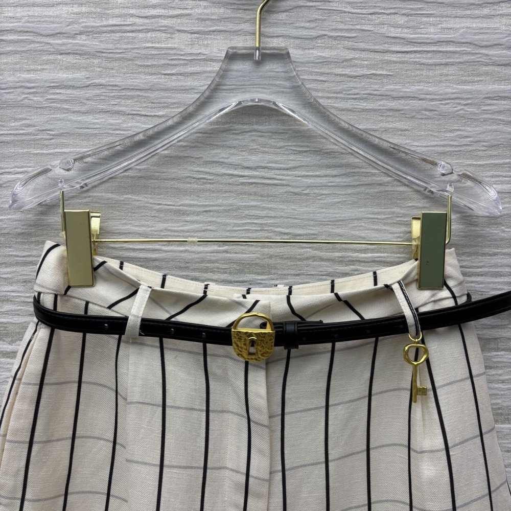 Shorts women's фото 2