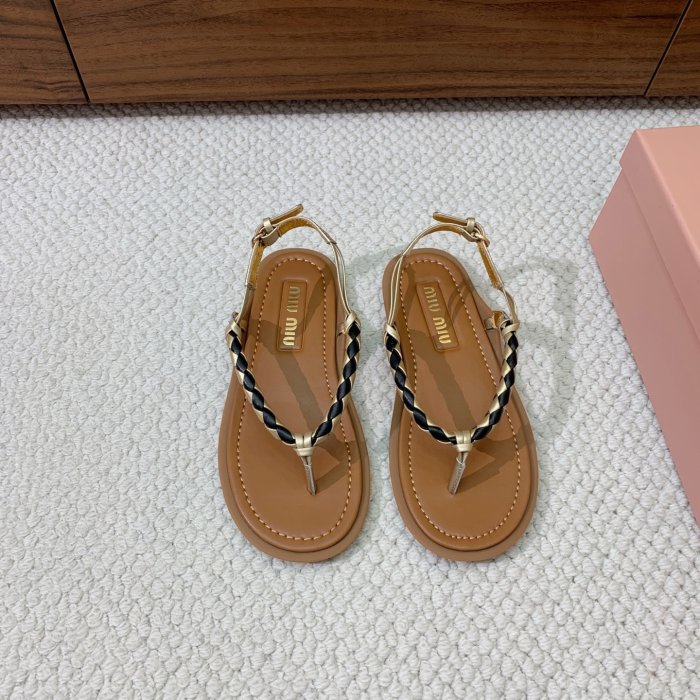 Сандалии женские