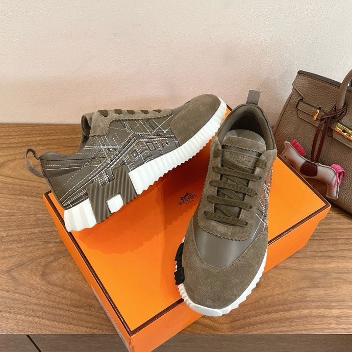 Кроссовки фото 8