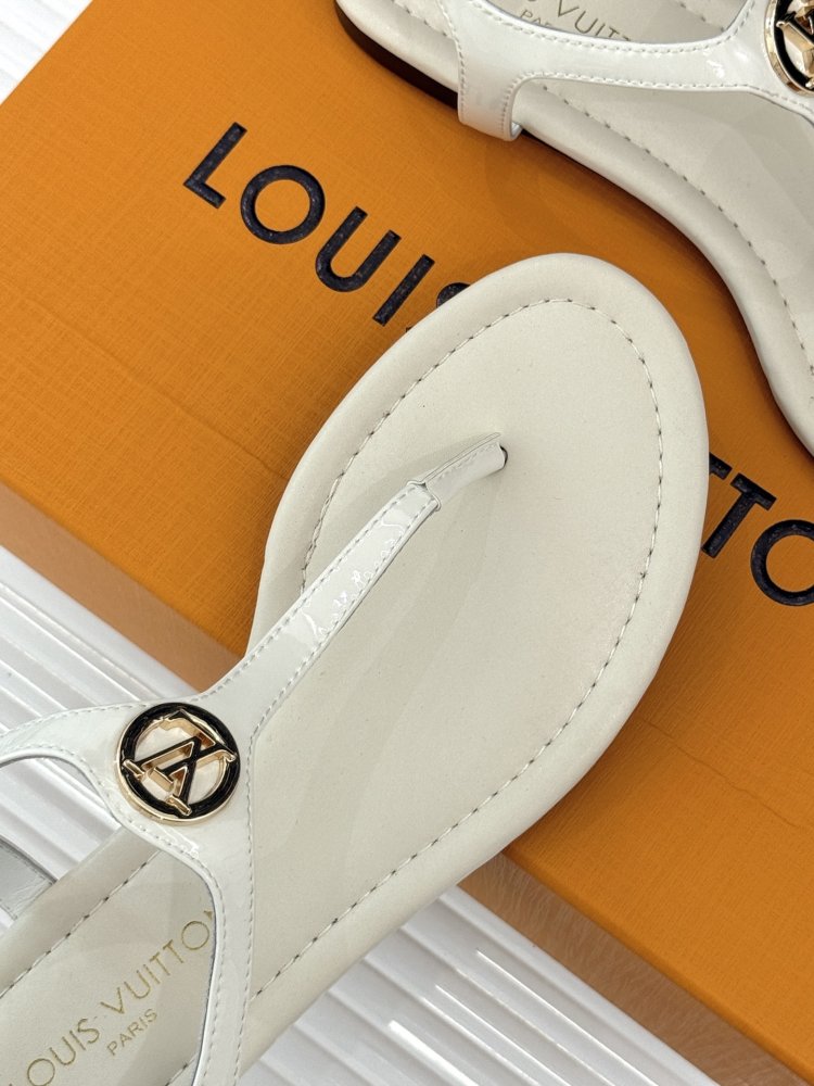 Сандалии женские фото 7