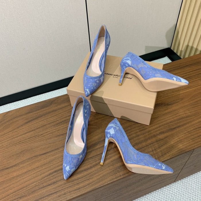 Туфли женские фото 2