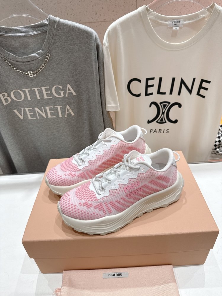 Sneakers women's фото 4