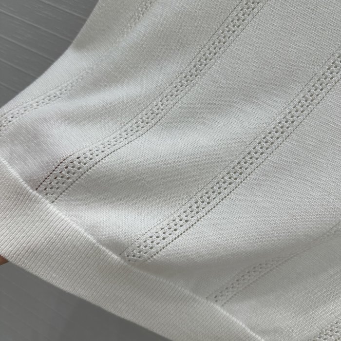 Футболка женская фото 5