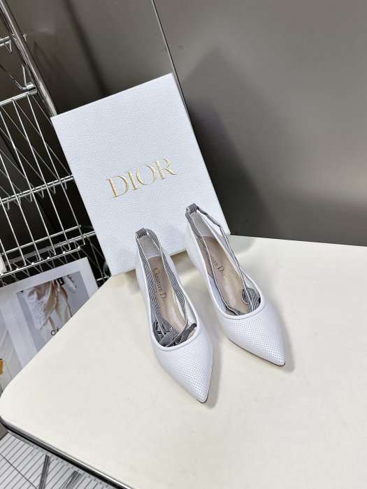 Туфлі жіночі