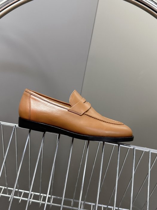 Лоферы женские фото 6