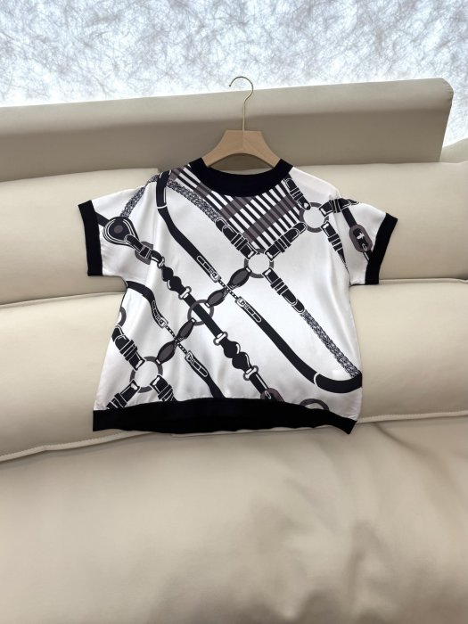 Футболка женская фото 3