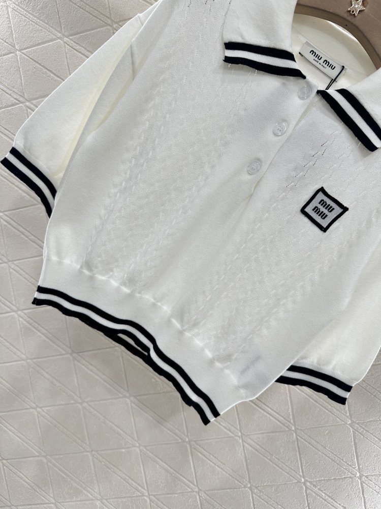 Футболка жіноча фото 5