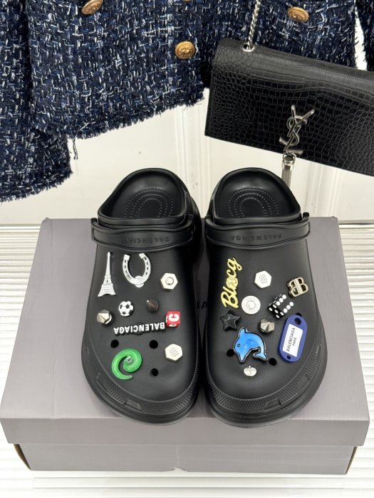 Кроксы Balenciaga X Crocs фото 4