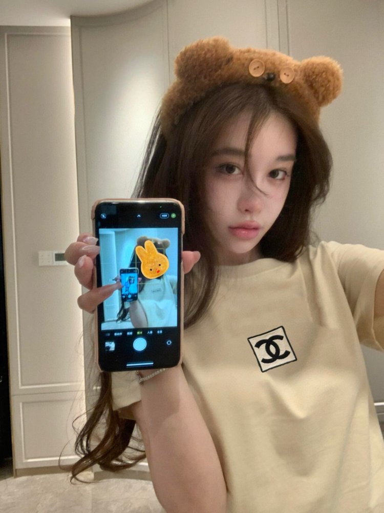 Футболка жіноча фото 9