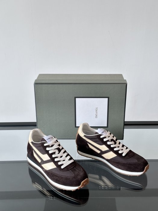 Кросівки чоловічі фото 5