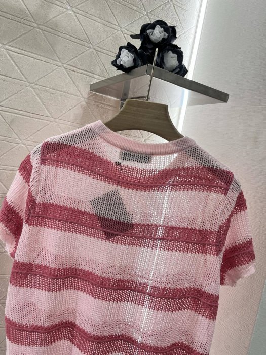 Футболка женская фото 4