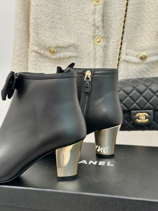 Ankle boots фото 6