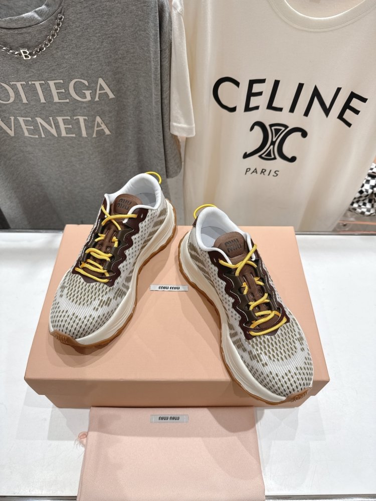 Sneakers women's фото 2