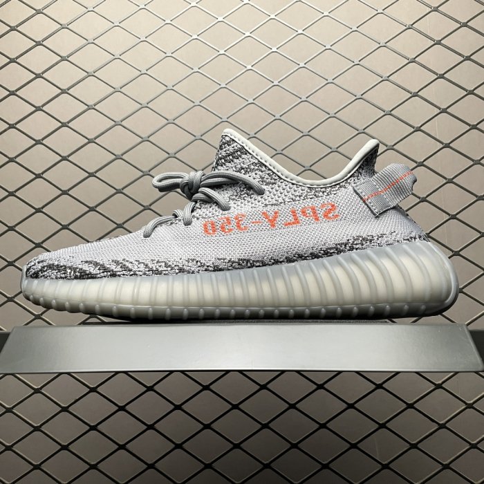 Кроссовки Yeezy Boost 350V2