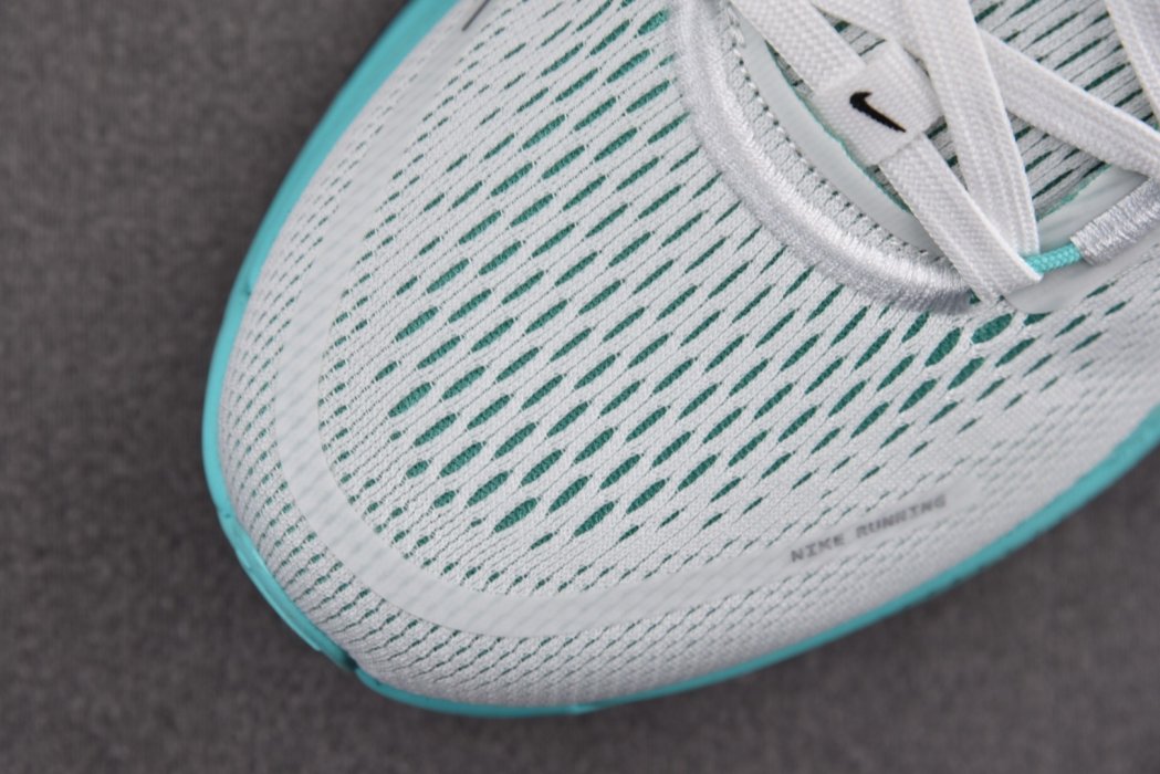 Кроссовки Vomero 18 Dusty Cactus Geode Teal фото 8