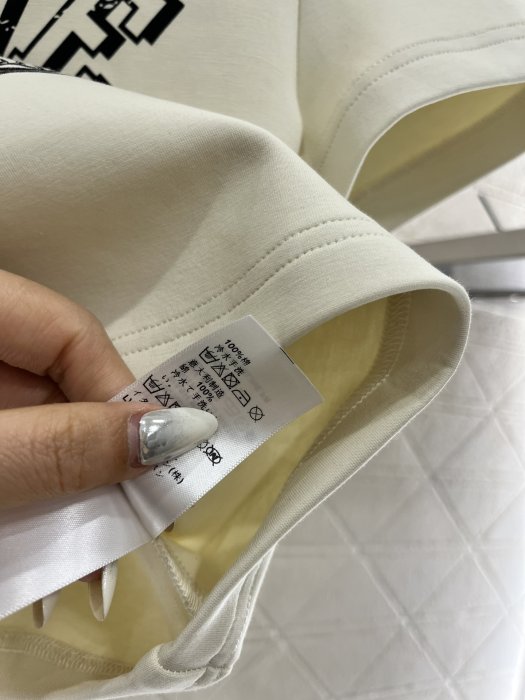 Футболка женская фото 6