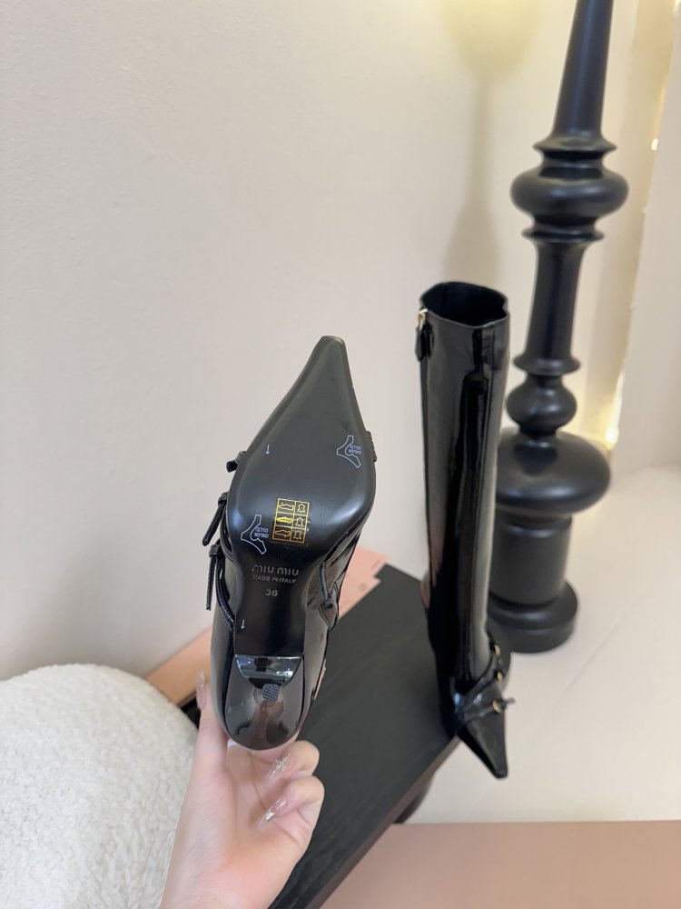 Сапоги женские фото 6