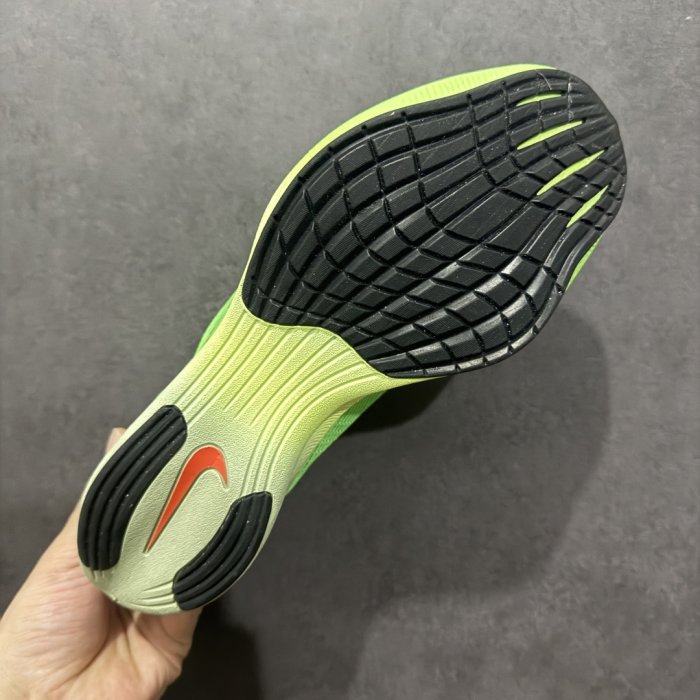 Sneakers ZoomX Vaporfly Next% фото 8