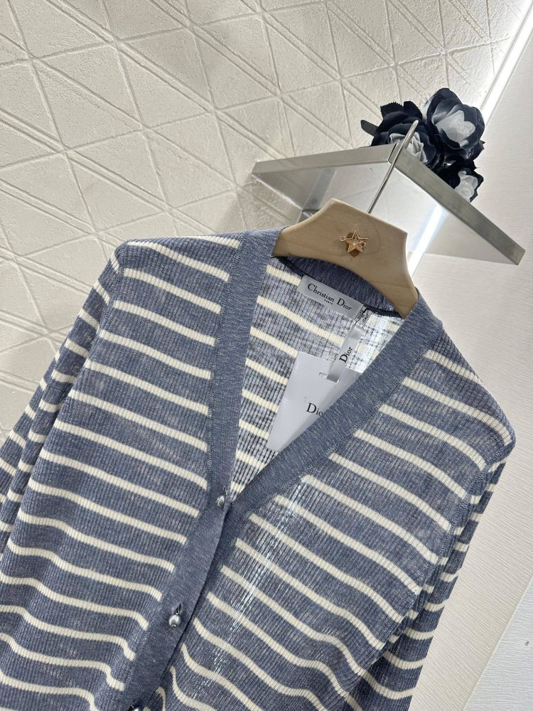 Кофта жіноча фото 7